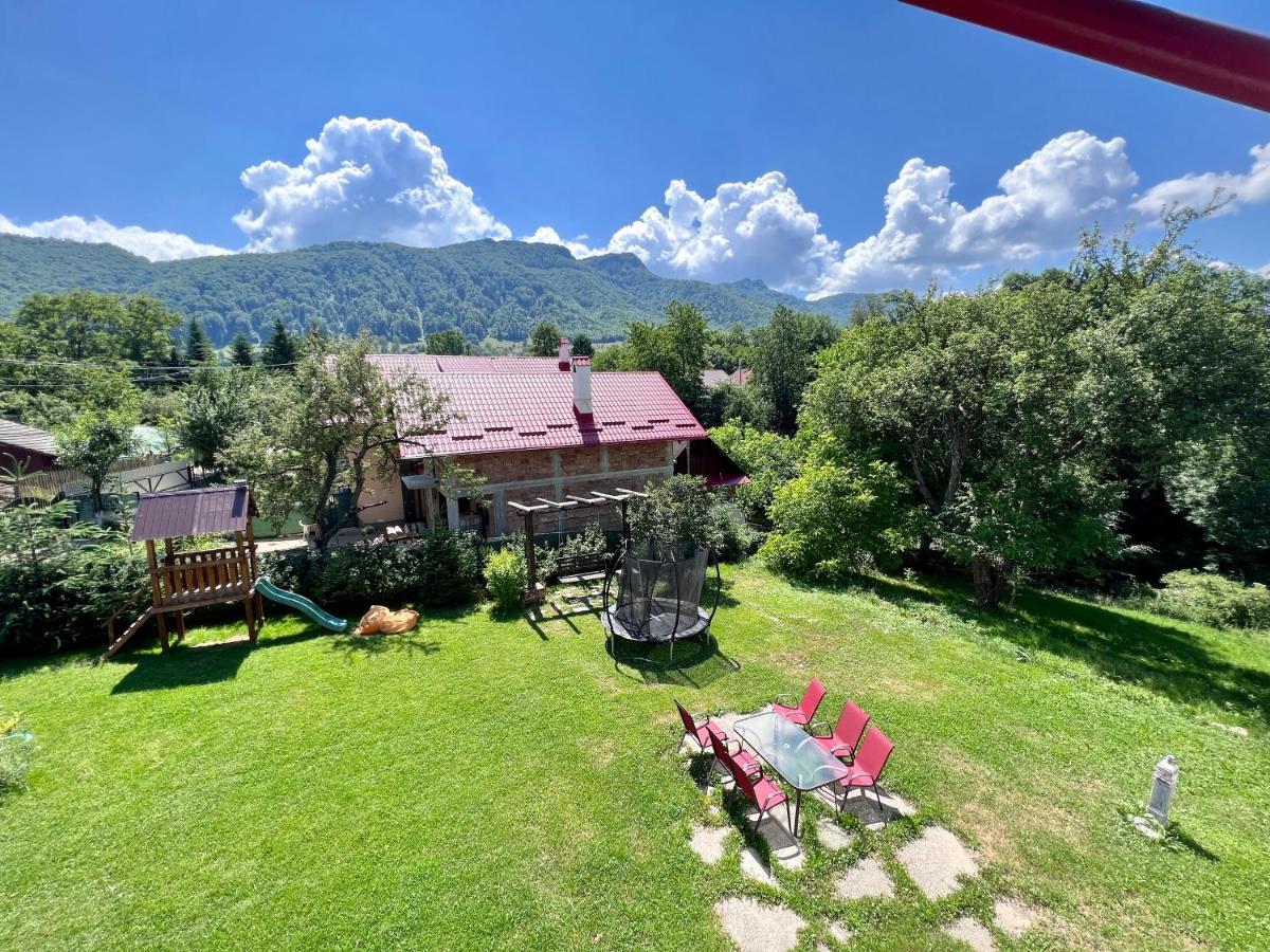 Отель Casa Centiu Бран Экстерьер фото