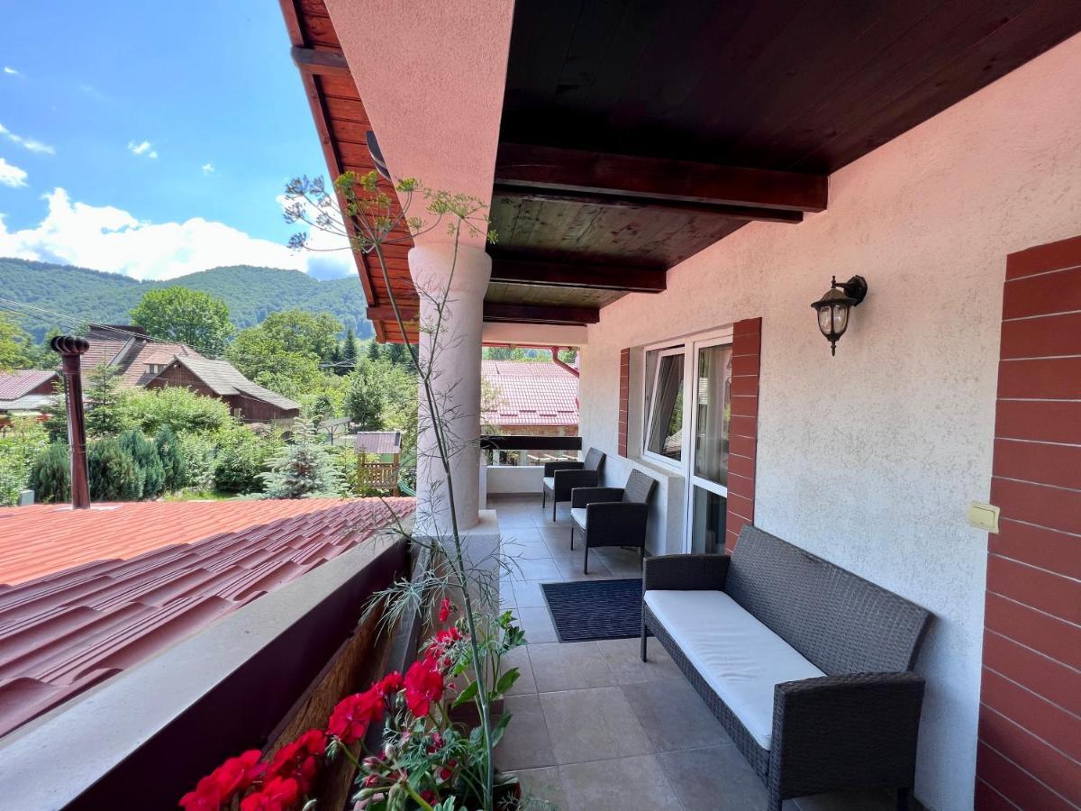 Отель Casa Centiu Бран Экстерьер фото