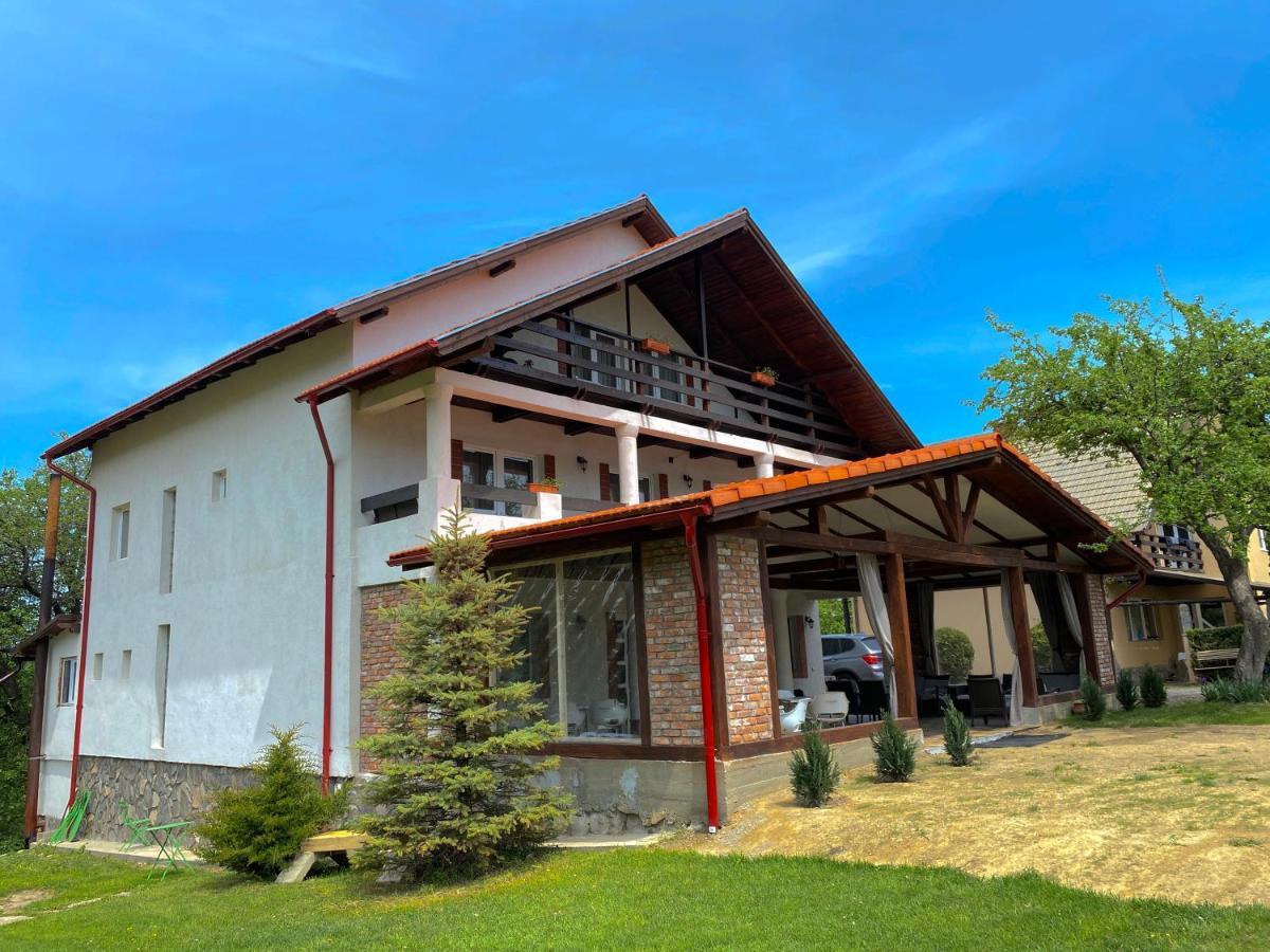 Отель Casa Centiu Бран Экстерьер фото